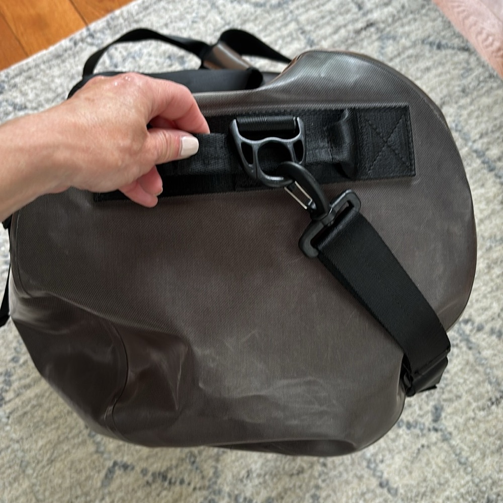 Mier waterproof duffle - Picture 8 of 9